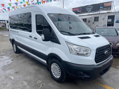 Imagen 2 de 14 de Ford Transit 2015 2.2 Diésel Bus 15 Pasajeros Mt