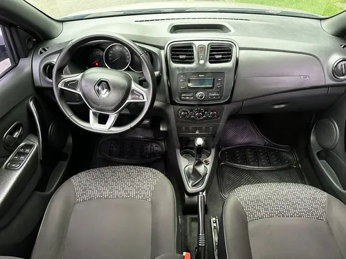 Renault Logan 1.6 Expression / Life +