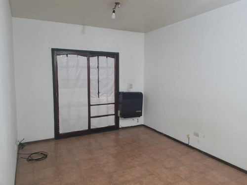 Ciudad Jardin Alquilo Departamento De 2 Amb Con Cochera F: 8894