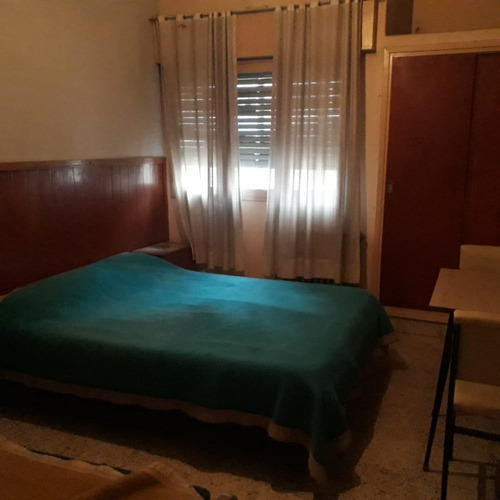 Vendo Hotel Céntrico A Reciclar Y A Ampliar En Carlos Paz