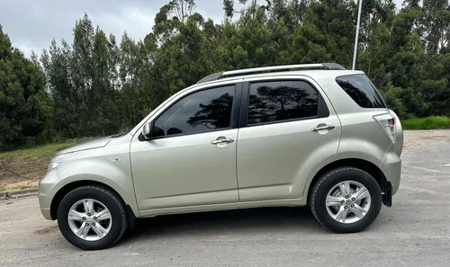 Daihatsu Terios 1.5 Okii 4X4 At