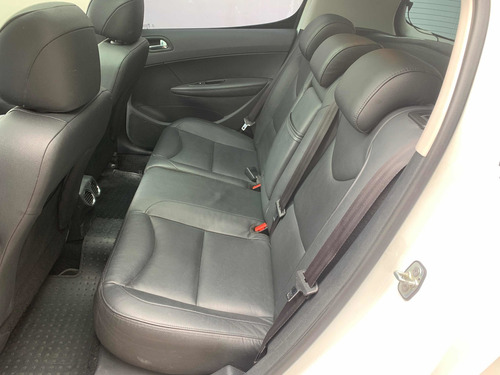 Peugeot 308 1.6 Feline Hdi 115cv 2014