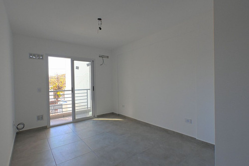 Venta Departamento 2 Ambientes- Haedo