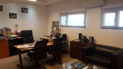 Imagen 8 de 30 de Oficinas - Parque Patricios - Alquiler