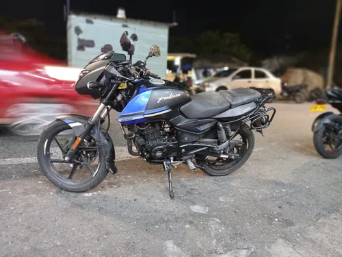 Pulsar 180 Fi Neon Color Negro Mate Único Dueño