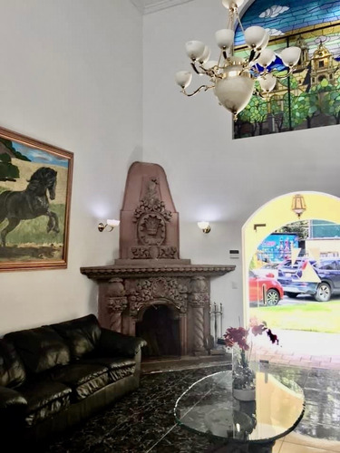 Casa Con Uso De Suelo Más Terreno En Venta En Anzures