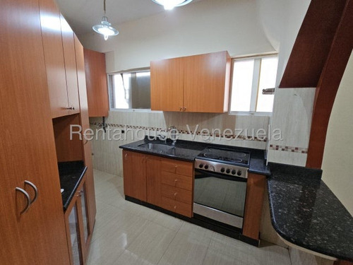 Apartamento En Venta Sabana Grande Db Mls #25-18709