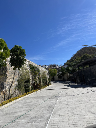 Terreno En Venta Con Increíble Vista En Chapala