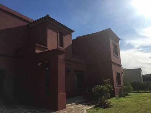 Imagen 2 de 16 de Casa En Venta En San Francisco, Villanueva, Tigre