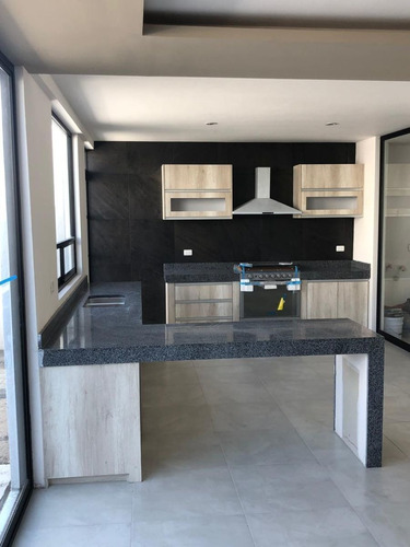 Imagen 5 de 18 de En Renta Preciosa Casa En Zibatá, 4 Habitaciones, Roof Garde