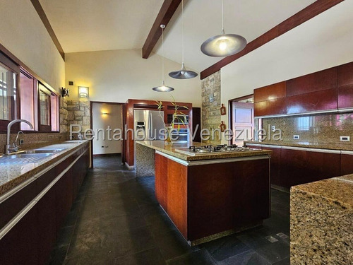 Se Vende Casa En La Lagunita Country Club Mls #25-19685