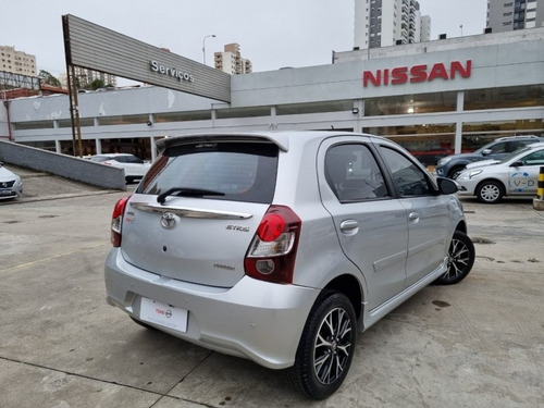 Imagem 6 de 10 de Toyota Etios 1.5 Platinum 16v Flex 4p Automatico 2017/2018
