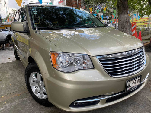 Imagen 1 de 15 de Chrysler Town & Country 2011 3.6 Touring At