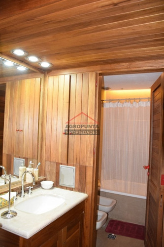 Apartamento En Peninsula, 3 Dormitorios *- Ref: 4768