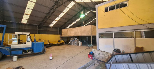 Imagen 10 de 17 de Galpón Industrial 1100 M² En Fracción 6.772 M² - Baños Y Oficinas - 9 De Abril