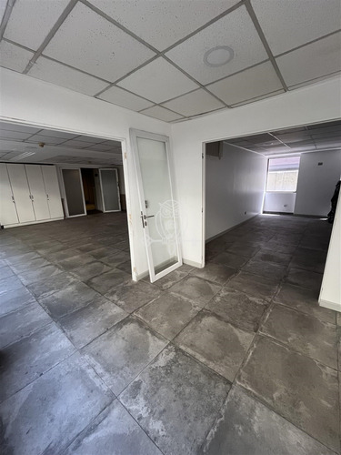 Local Comercial En Arriendo En Las Condes