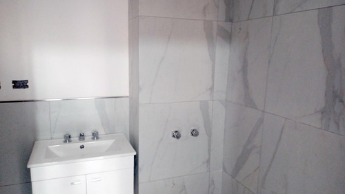 Imagen 9 de 17 de Departamentos En Venta Ramos Mejía 3 A. Suite Vestidor Coch