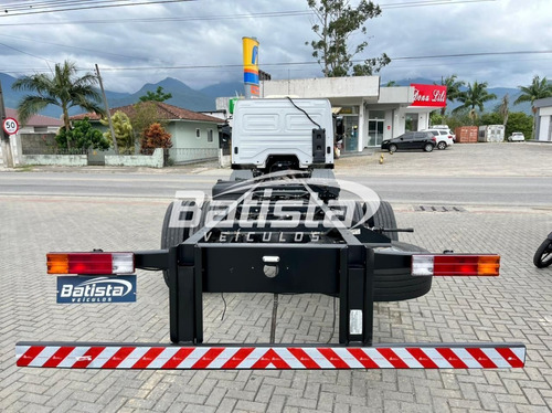 Imagem 5 de 15 de Mercedes-benz Atego 1419 - 2019 - Chassi 7.1m - Único Dono