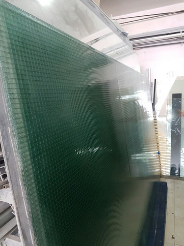 Vidrio Armado 6mm Mallado X M2 Cortado