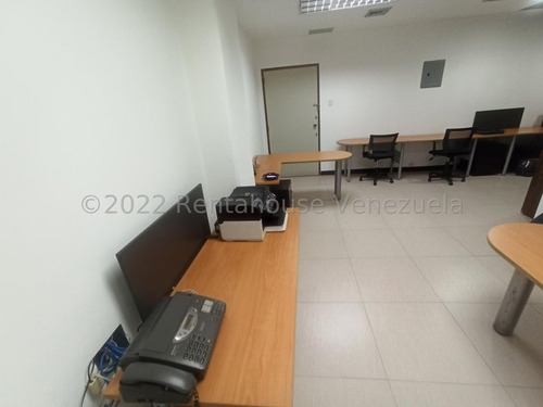 Imagen 7 de 8 de Oficina En Alquiler Los Ruices María Eugenia Chirinos 0412 2576158