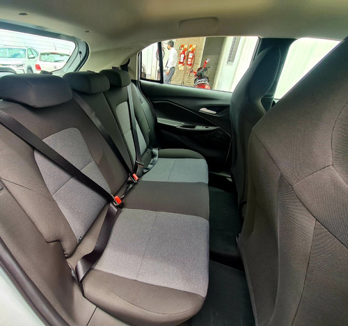 Imagen 14 de 21 de Nuevo Chevrolet Onix Ls 2023 1.2 0km Color Financia Smartin6