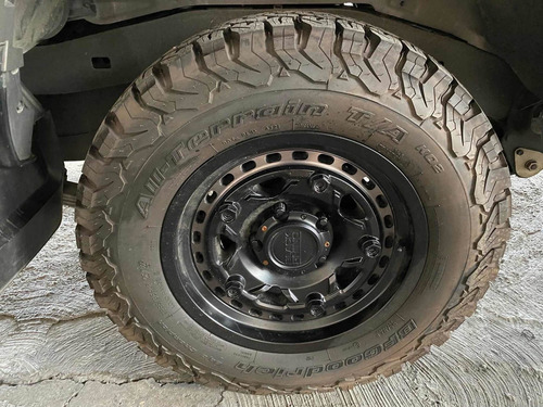 Imagen 8 de 8 de Toyota Land Cruiser 70 Síncronico