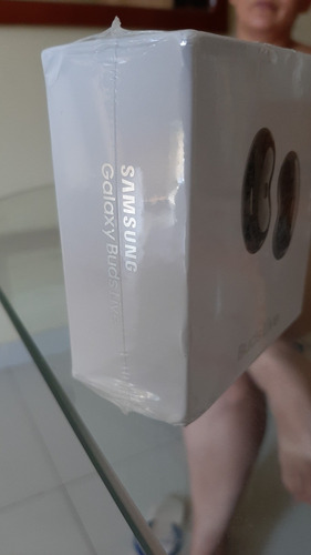 Imagen 3 de 5 de Samsung Buds Live