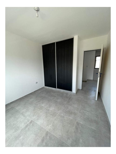 Imagen 12 de 15 de Alquilo Duplex En Housing Dos Dormitorios B° Lomas Del Chateau