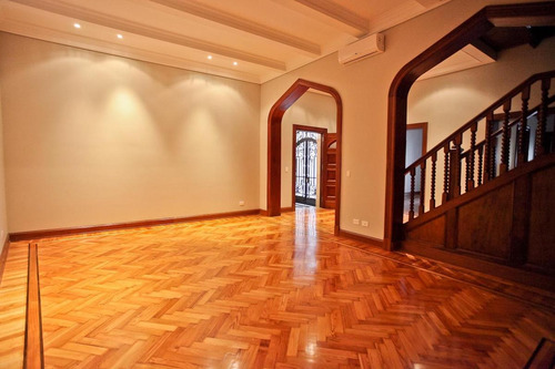 Imagen 4 de 29 de Casa Estilo Tudor En Alquiler - Belgrano R. Impecable Estado.