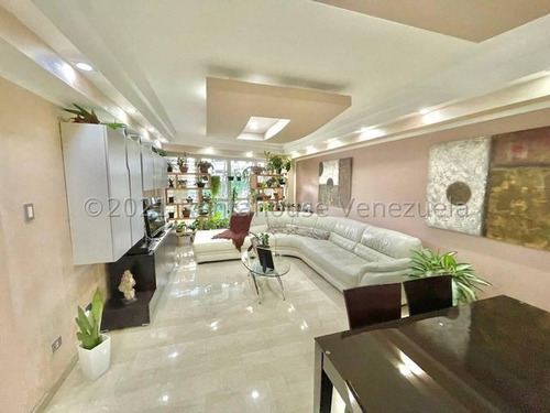 Imagen 2 de 23 de Apartamento En Venta Remodelado, El Rosal. Con Poco. Código 22-18904 Mrodriguez