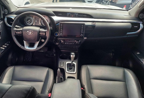 Toyota Hilux 2022 Srv Full Con Poco Uso Y Magnífico Cuidado