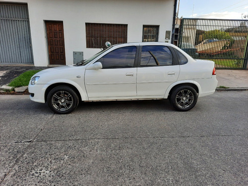 Chevrolet Corsa Classic 4 Ptas Ls 1.4