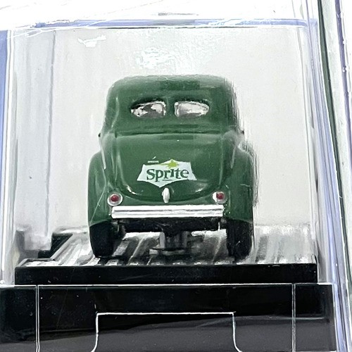 Auto Escala 1:64 M2 Machines Coca Cola Coleccionable Metal Verde 1941 Willys Coupe Gasser