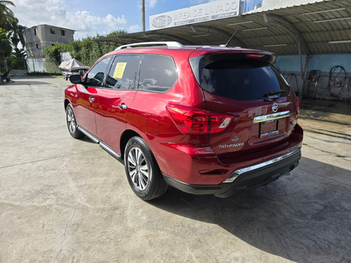 Nissan Pathfinder Sv 4x4