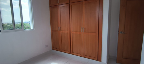 Apartamento En Renta Ubicado En La Av. Hispanoamericana