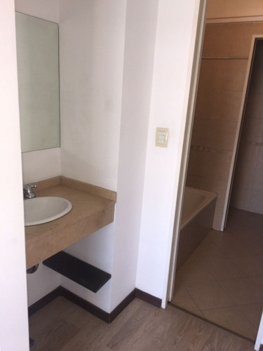 Imagen 8 de 12 de Departamento Venta Lanus Oeste