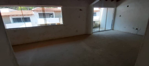 Imagen 20 de 30 de Ludeisi Zerpa Vende Townhouse En Las 4 Avenidas Del Parral, Valencia 138201