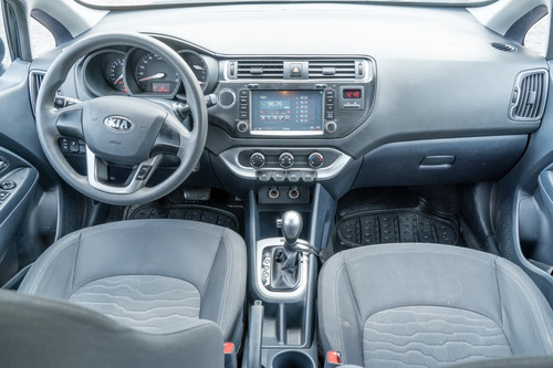 Kia Rio Spice R 2017 Aut 1400cc