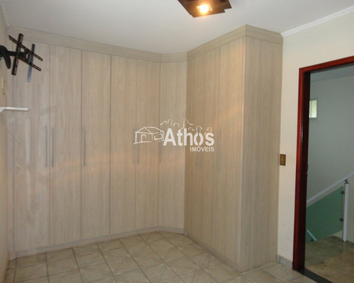 Sobrado Piso Superior 1 Suíte, Com Varanda E Área Gourmet Com Churrasqueira, Wc. Térreo 2 Dormts., Wc. Social, Sala, Cozinha Planejada, A.s., 2 Vagas - Sb00629 - 69029587