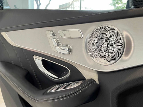 Imagen 11 de 11 de Mercedes-benz Clase C63s