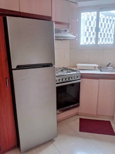 Alquiler De Lindo Apartamento En La Carlota