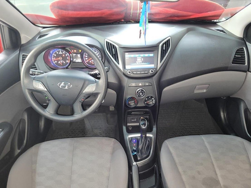 Imagem 7 de 10 de Hyundai Hb20s C.style/c.plus1.6 Flex 16v Aut. 4p Flex Auto