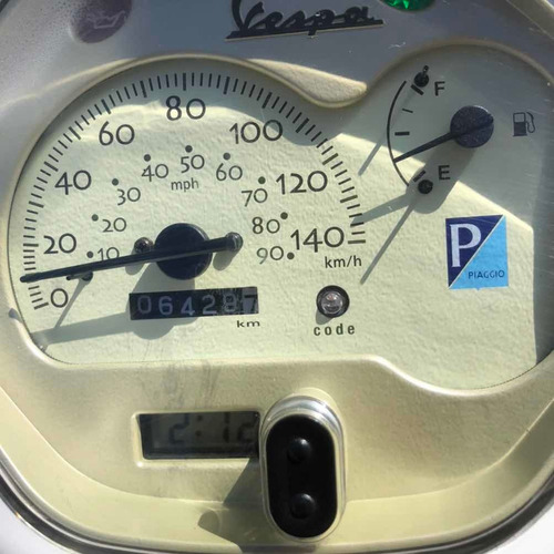 Piaggio Vespa Lx