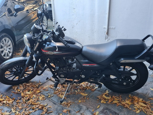 Imagen 2 de 8 de Bajaj Avenger 220