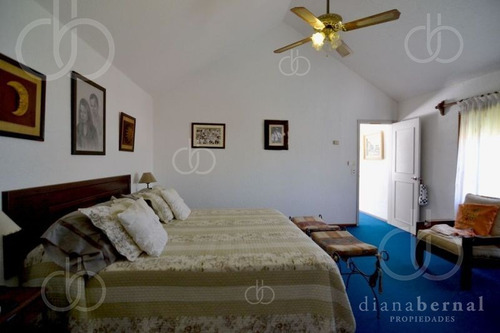 Punta Del Este, Pinares, 3 Dormitorios Y Dependencias.- Ref: 1769