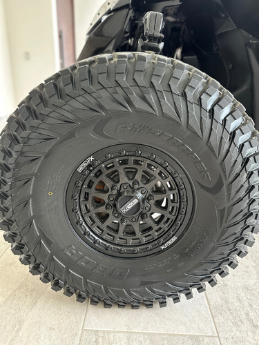 Can Am Maverick R Xrs