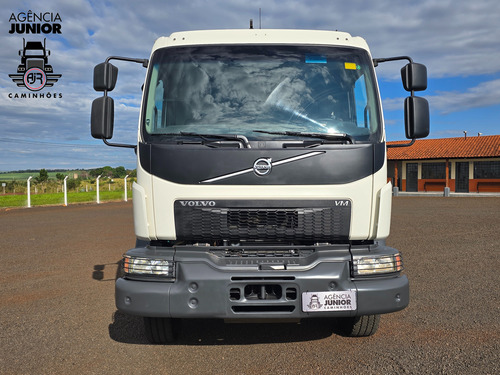 Volvo Vm 330 Ano 2020 Traçado Roll-on Roll-off Ano 2025