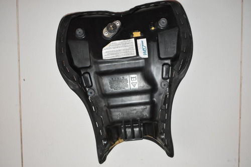 06-13 Triumph Daytona 675 Asiento Delantero (Usado)