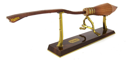 Maqueta Metálica Harry Potter Nimbus 2000 Escoba Metal Earth