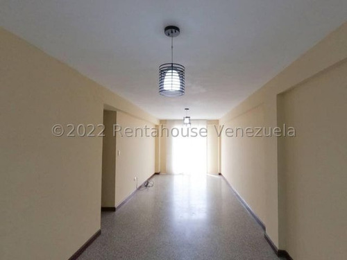 Imagen 2 de 30 de Apartamento En Alquiler Al Oeste De La Cuidad. Tu Asesor De Confianza Kenlimar Nieto. Contactarme #0424 5/2/2/3/7/9/7# Código Flex. 23-15194